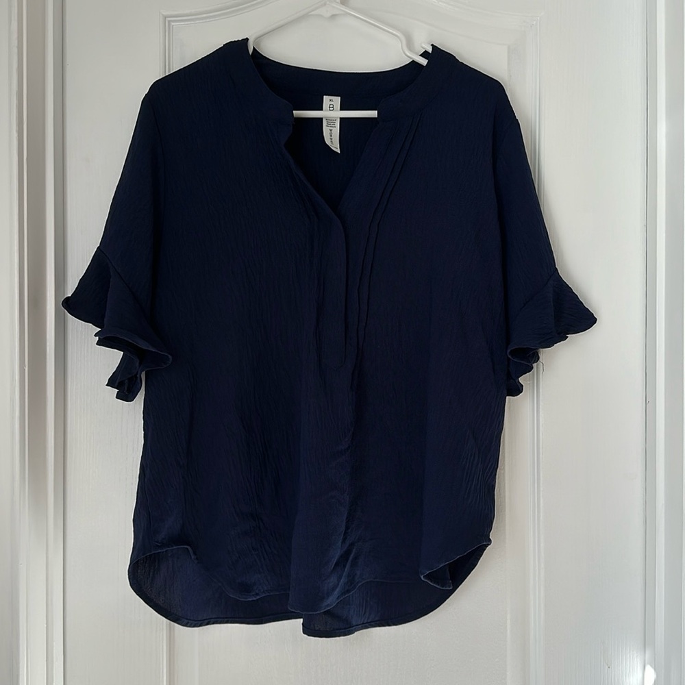 V Neck Blouse Ruffle Sleeves Size XL